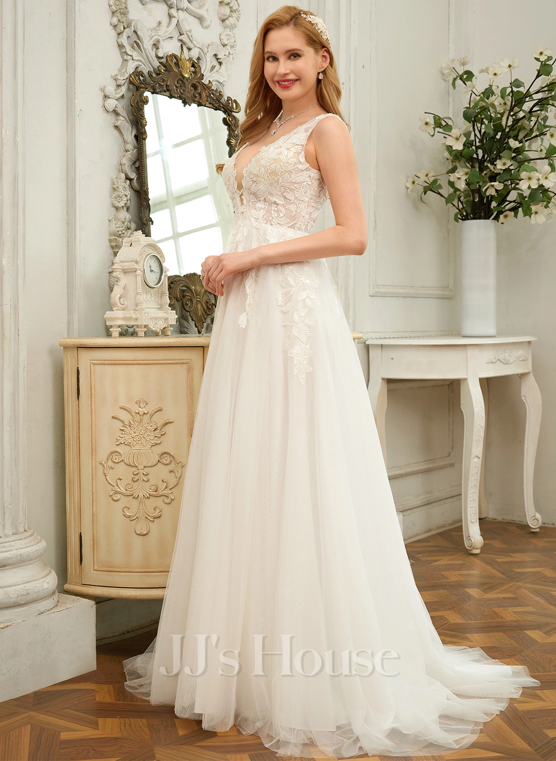 JJsHouse Robe Marquise/princesse Col V Balayage/pinceau Train Dentelle Tulle Robe De Mariée Avec Paillettes 2 JJsHouse Robe Marquise/princesse Col V Balayage/pinceau Train Dentelle Tulle Robe De Mariée Avec Paillettes – Image 2