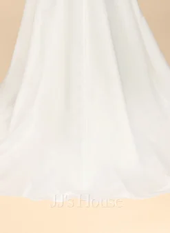 JJsHouse Robe Marquise/princesse Traîne Moyenne Dentelle Satiné Robe De Mariée Avec Plissé -Voiles mariée soldes 152e466e3f31ce6f9ef9c521440034ab