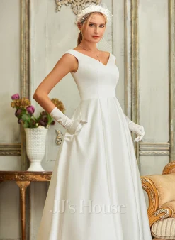 JJsHouse Robe Marquise/princesse Col V Asymétrique Satiné Robe De Mariée 8 JJsHouse Robe Marquise/princesse Col V Asymétrique Satiné Robe De Mariée -Voiles mariée soldes 71a15f7aa9ef91dcc9d50e4097f2db33