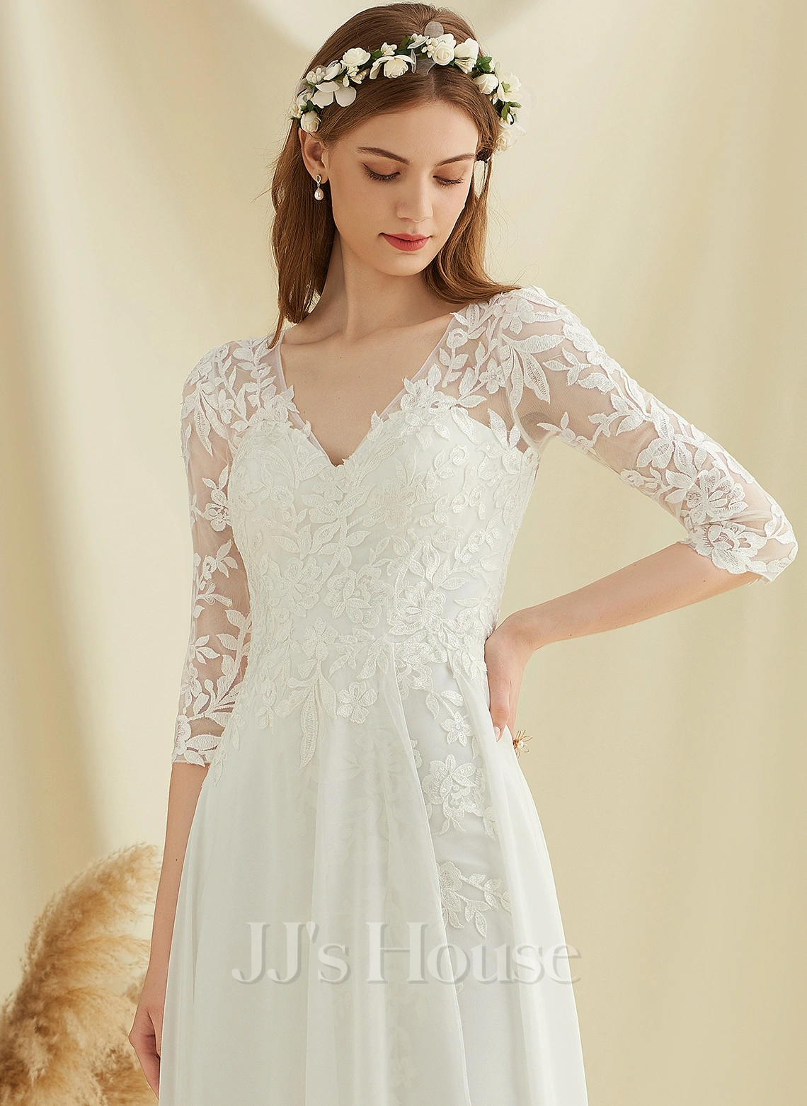 JJsHouse Robe Trapèze Col V Longueur Ras Du Sol Mousseline Dentelle Robe De Mariée 5 JJsHouse Robe Trapèze Col V Longueur Ras Du Sol Mousseline Dentelle Robe De Mariée – Image 5