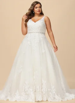 JJsHouse Robe Marquise/princesse Col V Traîne Moyenne Dentelle Tulle Robe De Mariée Avec Brodé Paillettes -Voiles mariée soldes 8d6b7f8b37a9f4e6beb1b8f89a47bb60