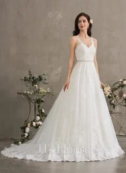JJsHouse Robe Marquise/princesse Col V Traîne Moyenne Dentelle Tulle Robe De Mariée Avec Brodé Paillettes -Voiles mariée soldes 8d9fda08c81bd326425fdf906d9ca0ea