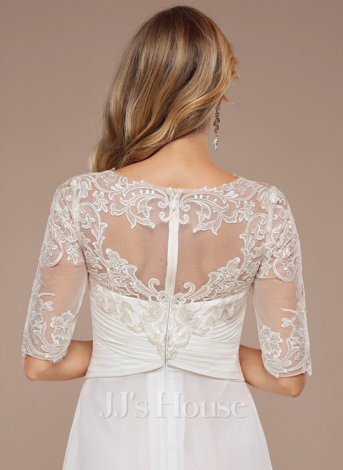 JJsHouse Robe Trapèze Col Bateau Asymétrique Mousseline Dentelle Robe De Mariée 6 JJsHouse Robe Trapèze Col Bateau Asymétrique Mousseline Dentelle Robe De Mariée – Image 6