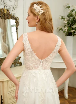 JJsHouse Robe Marquise/princesse Col V Balayage/pinceau Train Dentelle Tulle Robe De Mariée Avec Paillettes 12 JJsHouse Robe Marquise/princesse Col V Balayage/pinceau Train Dentelle Tulle Robe De Mariée Avec Paillettes -Voiles mariée soldes 95491eef5e6b8a801edf29e2b3b936ca