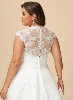 JJsHouse Robe Marquise/princesse Col V Traîne Moyenne Dentelle Satiné Robe De Mariée Avec Plissé 23 JJsHouse Robe Marquise/princesse Col V Traîne Moyenne Dentelle Satiné Robe De Mariée Avec Plissé -Voiles mariée soldes a90eaee1de6f177606717390631b9af6