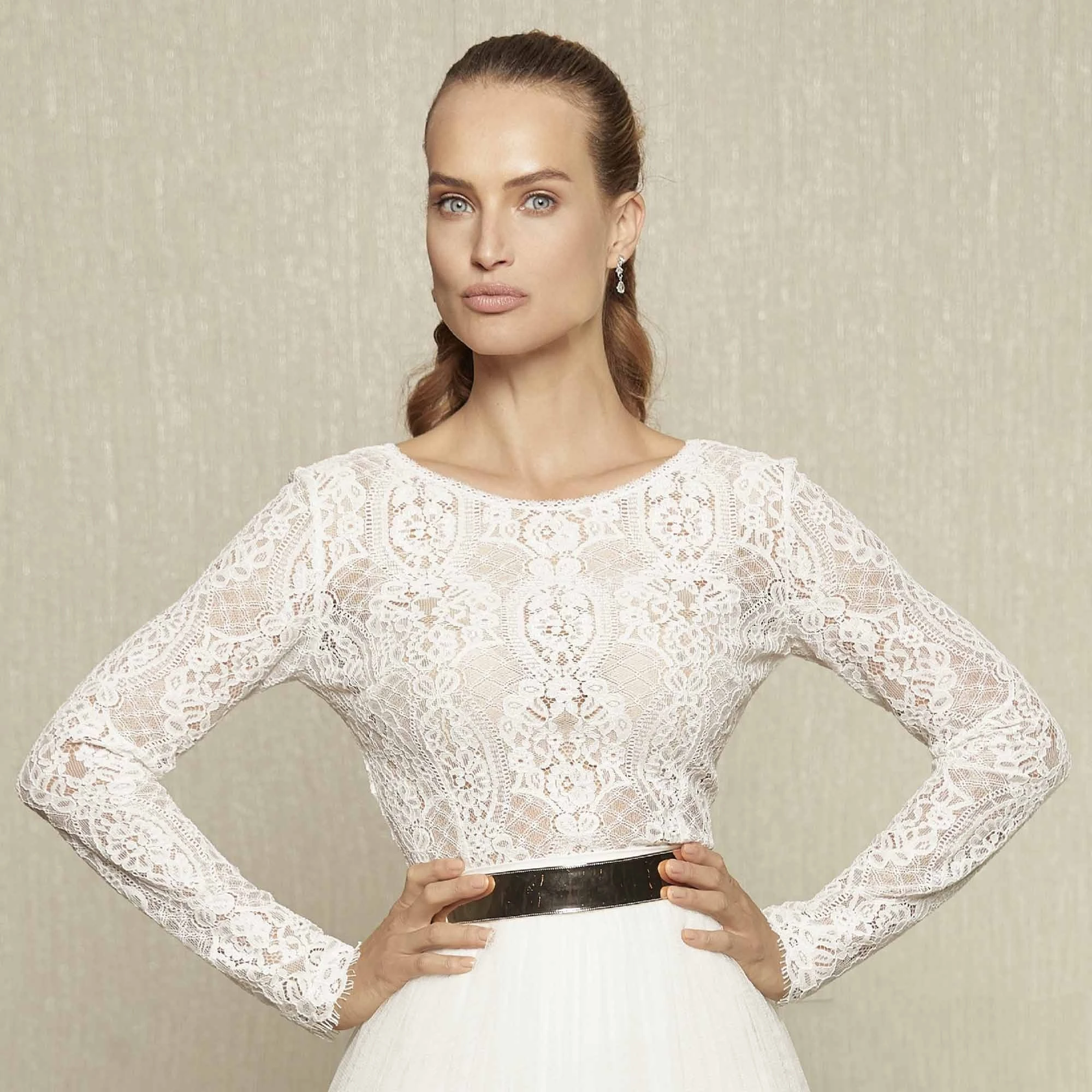 Boléro Mariage Dentelle Manches Longues E349 Bianco Evento 1 Boléro Mariage Dentelle Manches Longues E349 Bianco Evento