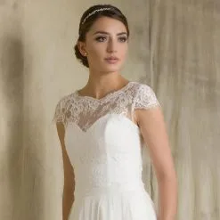 Boléro Mariage Dentelle Décolleté V Dans Le Dos Soave