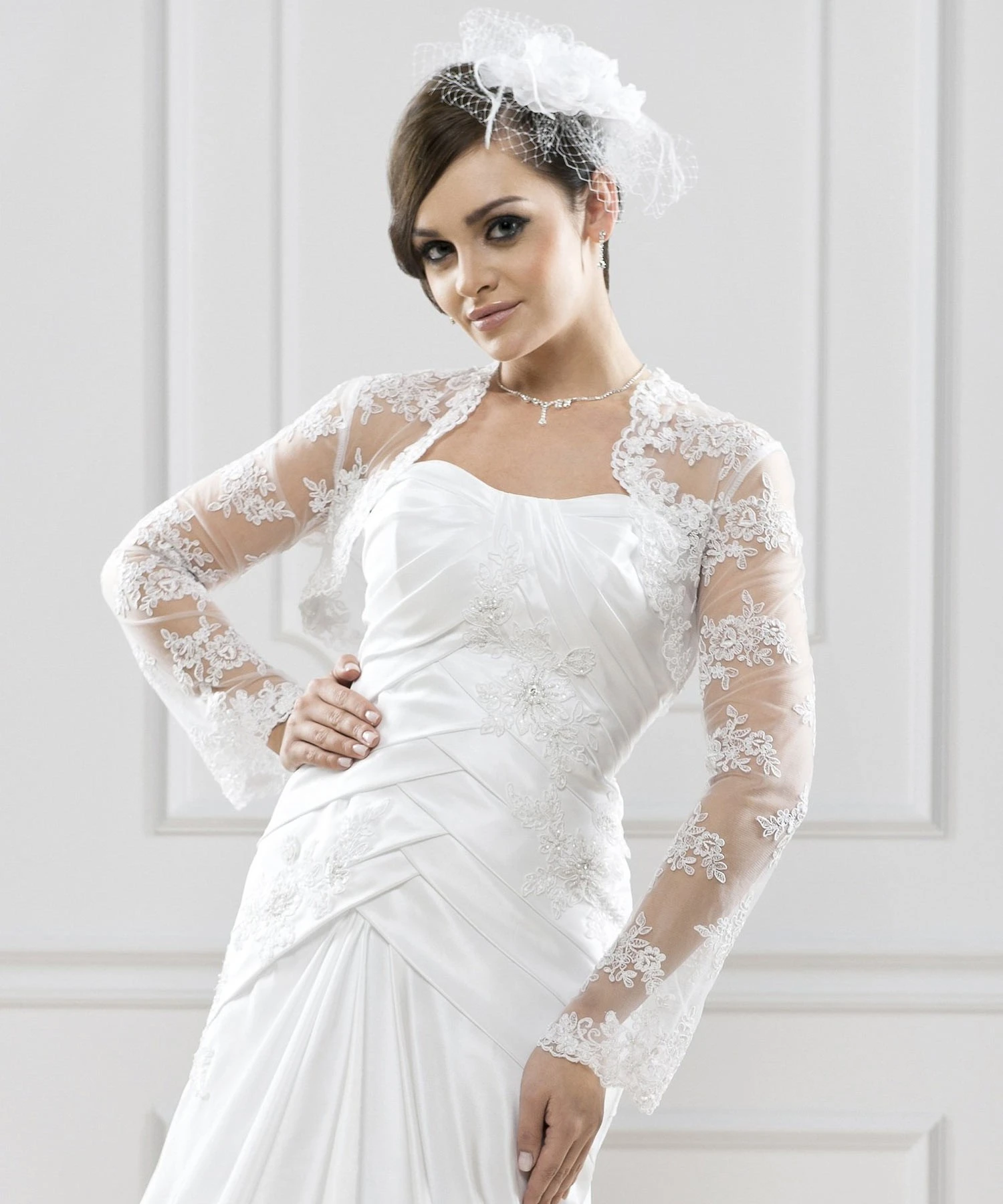 Boléro Mariage Dentelle Manches Longues évasées Teresa 1 Boléro Mariage Dentelle Manches Longues évasées Teresa