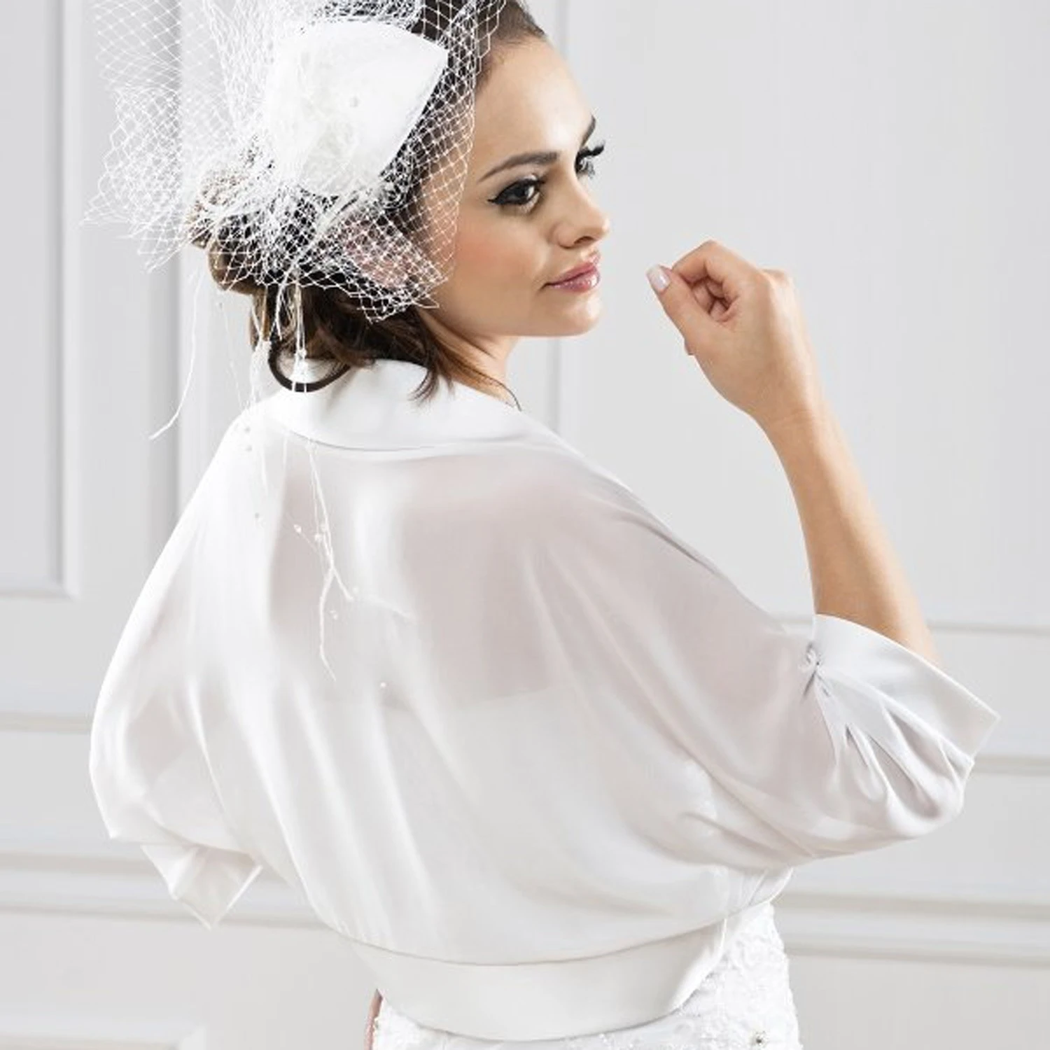 Boléro Mariage Mousseline Manches Chauve-souris Cassandra 2 Boléro Mariage Mousseline Manches Chauve-souris Cassandra – Image 2