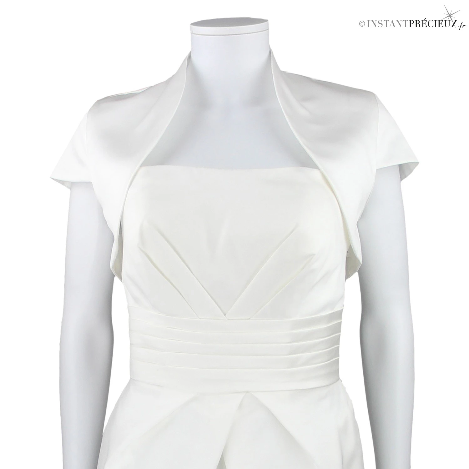 Boléro De Mariage Satin Manches Courtes Clementina 4 Boléro De Mariage Satin Manches Courtes Clementina – Image 4