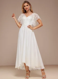 JJsHouse Robe Trapèze Col V Asymétrique Dentelle Tulle Robe De Mariée Avec Plissé 12 JJsHouse Robe Trapèze Col V Asymétrique Dentelle Tulle Robe De Mariée Avec Plissé -Voiles mariée soldes e454db1fb7bf1673d222603d4c76fb2c