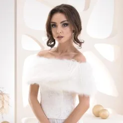 Etole Mariage Fausse Fourrure Sarah