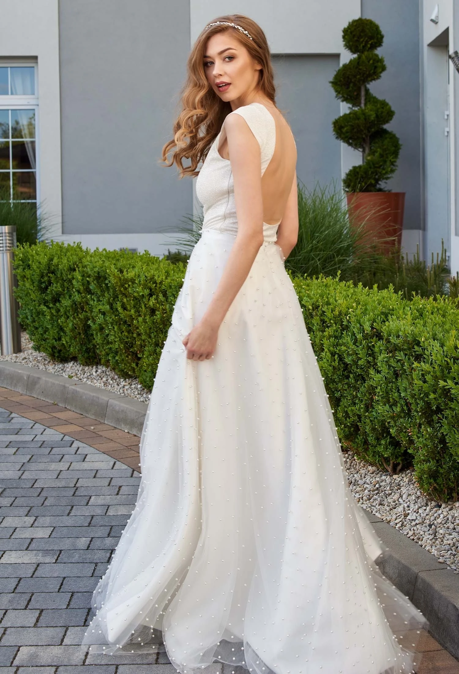 Jupe Mariée Longue à Tulle Ivoire Perlé Lana 3 Jupe Mariée Longue à Tulle Ivoire Perlé Lana – Image 3