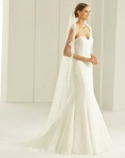 S290 - Bianco Evento Voile Long Dentelle Perlée