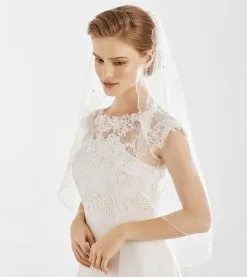 Voile Mariage à Bordure Festonnée Et 40 Cristaux Swarovski Loredana