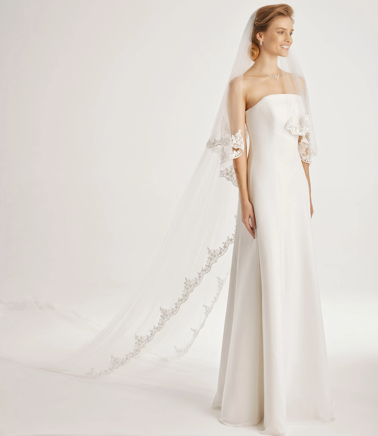 Voile Mariée 5m En Dentelle Ivoire Luisa 1 Voile Mariée 5m En Dentelle Ivoire Luisa